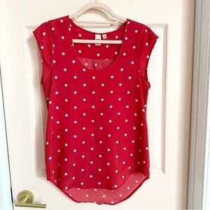 Red polka dot 14th and Union top